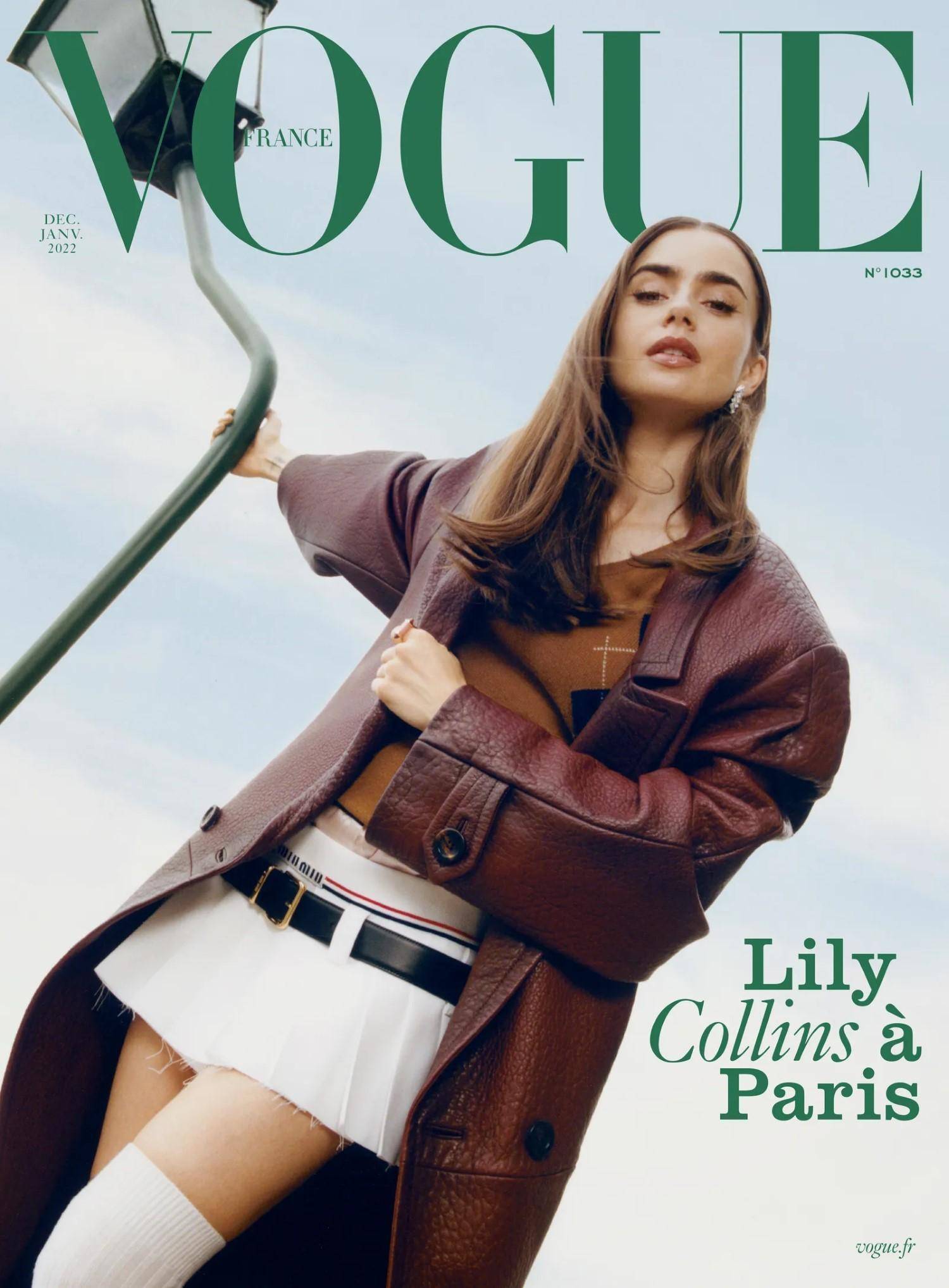 英裔美国女演员莉莉·柯林斯 (lily collins)拍摄的时尚杂志_封面