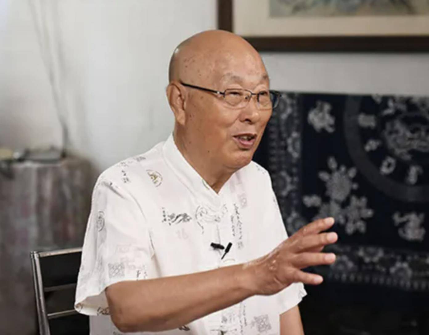 他16岁参加革命,曾主政甘,陕,豫,后任中纪委副书记,严惩贪腐_侯宗宾