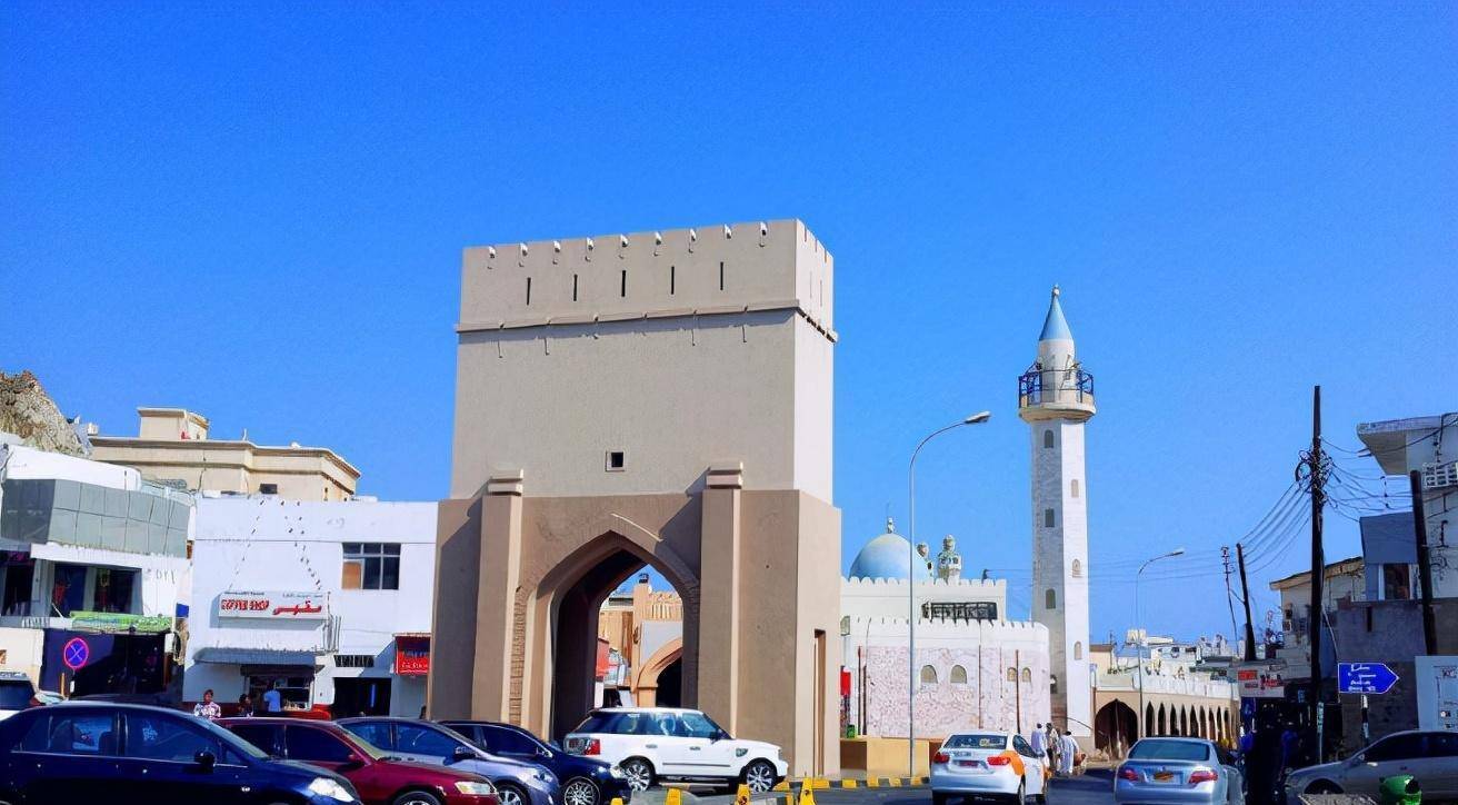 2020年,阿曼gdp总量763亿美元,放在我国是什么水平?_的国家_地区_全国