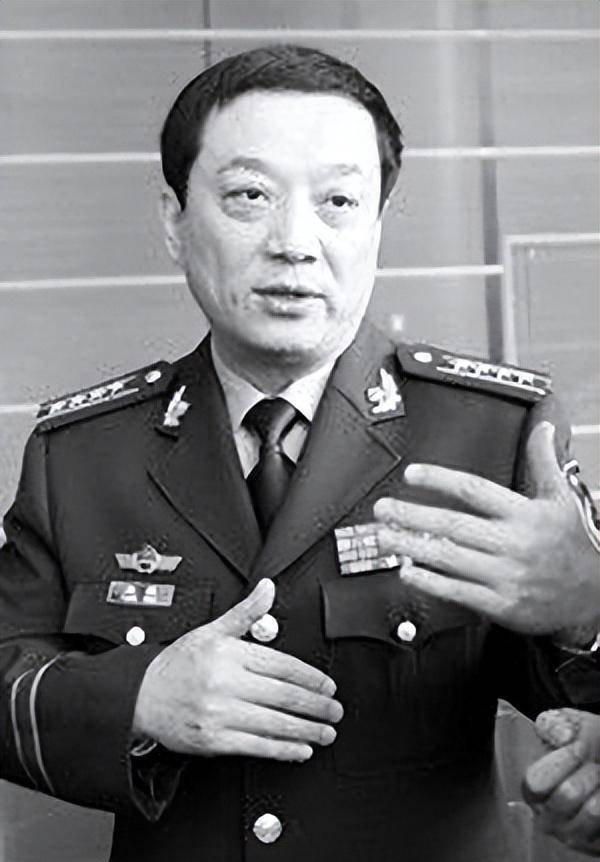 王平:他的死因很悲痛,葬礼上,姜昆和蔡明含泪道别_艺术_工作_相声