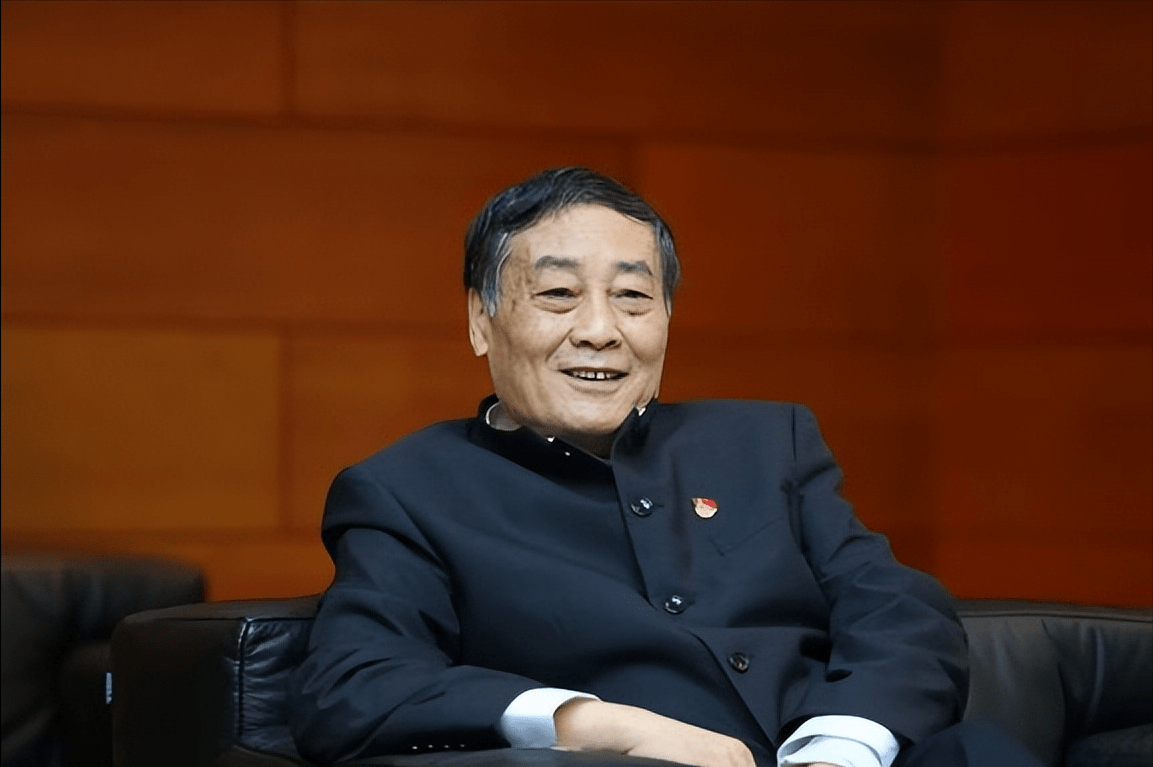 "布鞋老总"宗庆后:42岁开始蹬三轮创业,3年创立娃哈哈帝国_企业_可乐