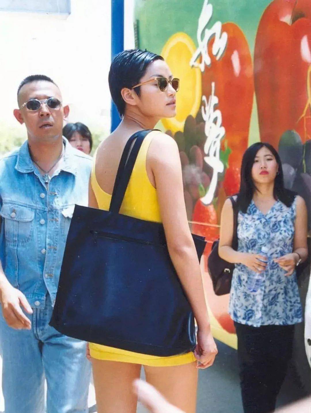 最时尚的谋女郎瞿颖是湖南妹子,却把一个又潮又酷的北京大妞安红,演得