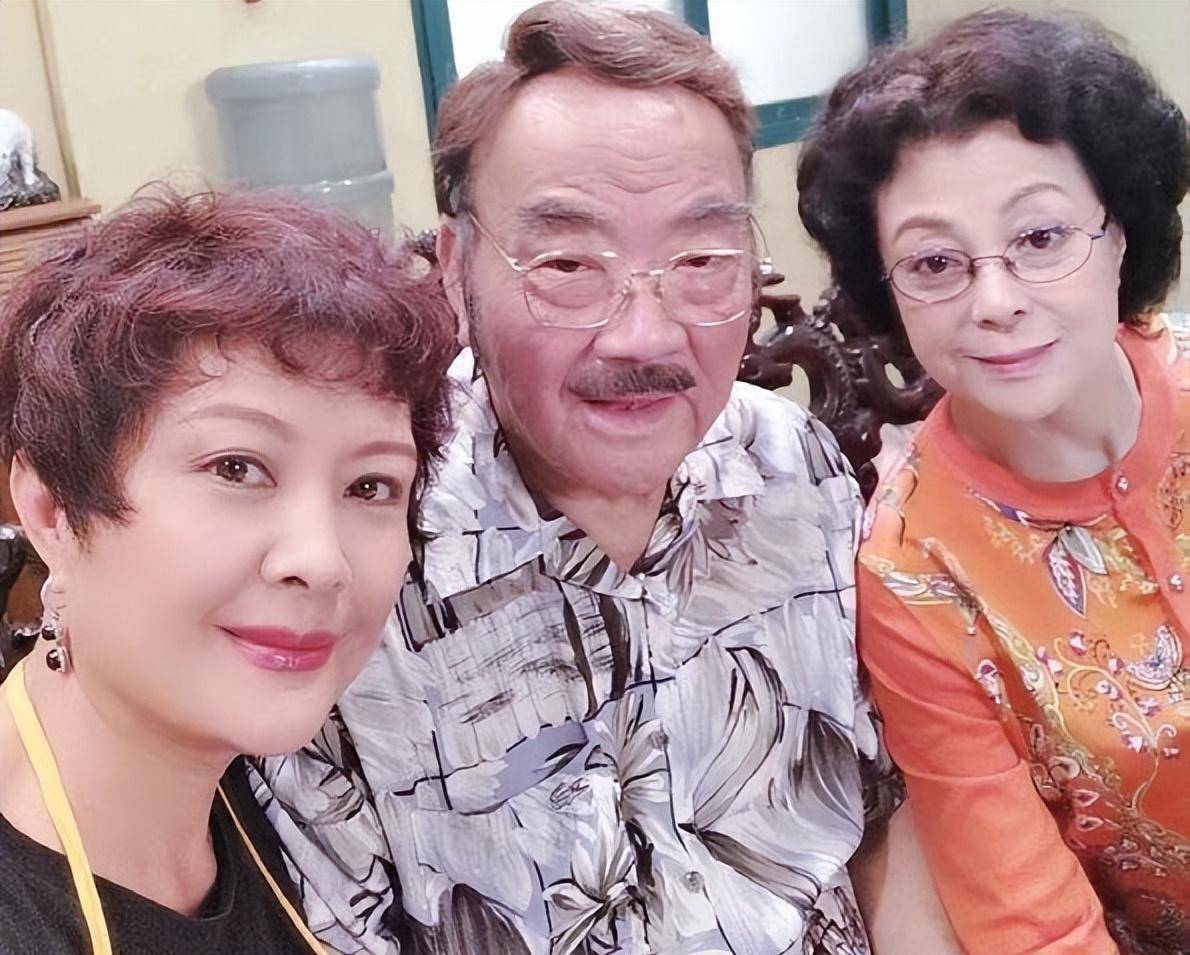 岁演员卢海潮病逝,曾出演过《外来媳妇本地郎》_陆海潮_路海潮_陈小莎