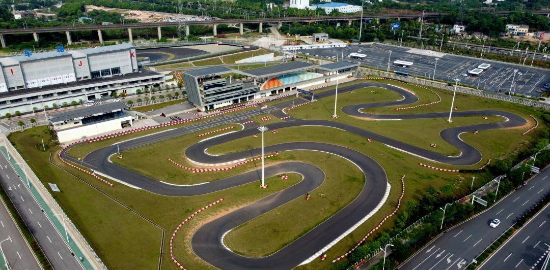 通过fia认证的国内赛车场:株洲国际赛车场_赛道_汽车_二级