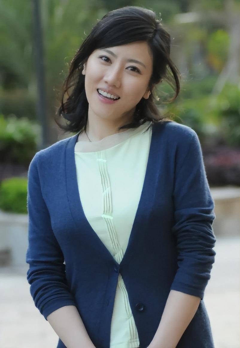 宋丹丹儿媳博谷:嫁小七岁巴图生两子,与婆婆当"姐们"幸福美满_王博谷