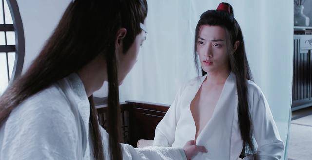 《陈情令之忘羡》番外3:魏婴让蓝湛上树,后知后觉反被套路_冷泉_衣衫