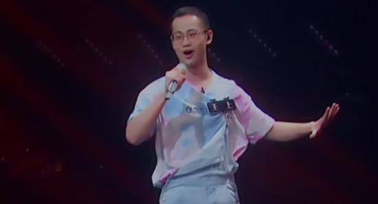 虽然没有晰哥那么稳定,声音中的感情仍有提高的空间,董攀作为本季最