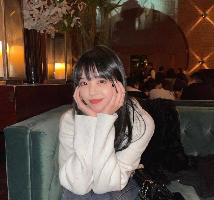 华谊千金王文也:低调手遮奢侈包logo,爱晒富二代闺蜜生活_网友_照片