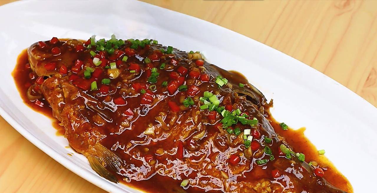 有清蒸,红烧,油炸等等,今天要做的就是红烧鱼