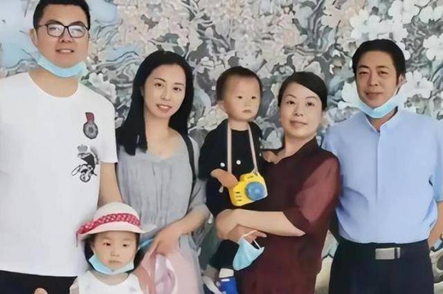 田静更新儿子奇奇视频,奇奇称我喜欢一个家,被赞是许妈的止疼药_一
