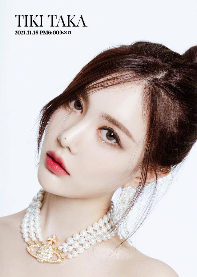 tara公开回归海报,完全由成员自费准备的新专辑,没有所属社参与_tara