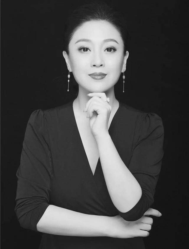 "人间再无姜亦珊",大青衣离世原因众说纷纭,两种说法流传最广_自缢