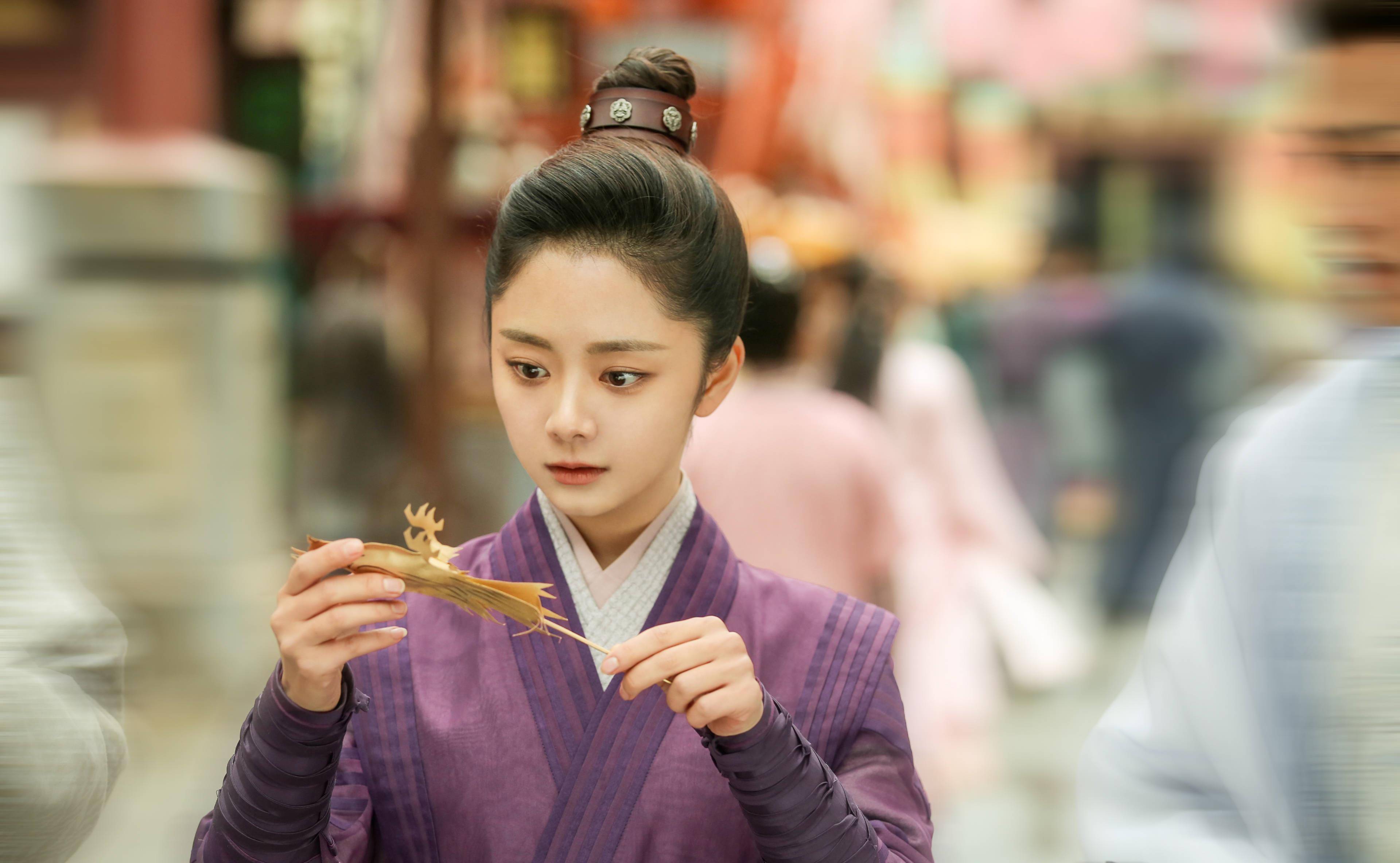 谭松韵的脸是吃了"防腐剂"吗?