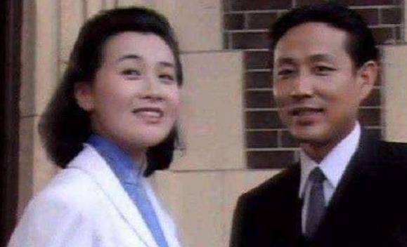 毕业于上海戏剧学院,代表作有与陈道明,史兰芽,葛优合作的《围城》