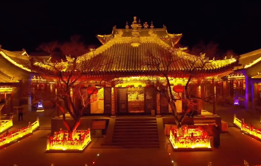 五台山广化寺晚上不开门游客踹门而入?寺庙方回应:是我们失误!_网络_