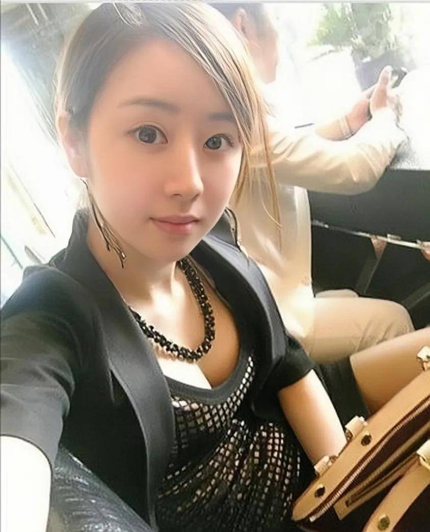 程琳:曾经的非主流女神,与芙蓉姐姐齐名,如今改走高端名媛风_照片