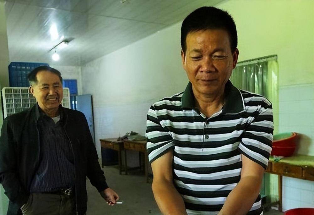 9年前,云南一男子得知妻子与3人有染,除夕杀6人,谁都别想过好_邵宗其
