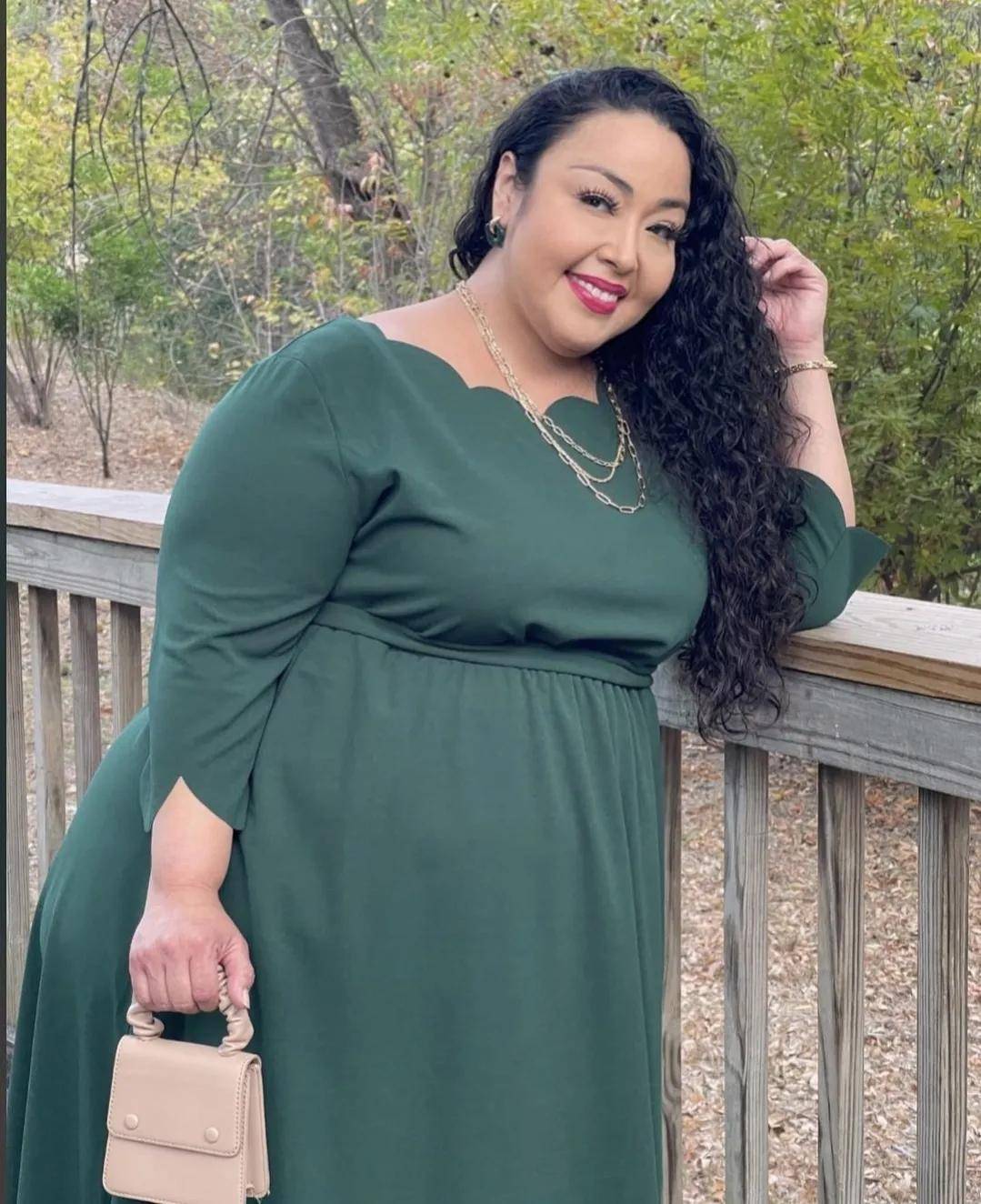 大码熟女的优雅典范:jaylynn juelz_体重_年龄_身体