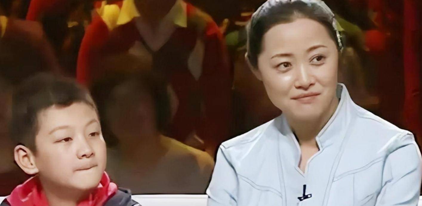 演员刘蓓:三婚再嫁张健,亲儿子是她的开心果,明星继子让她烦恼_父母