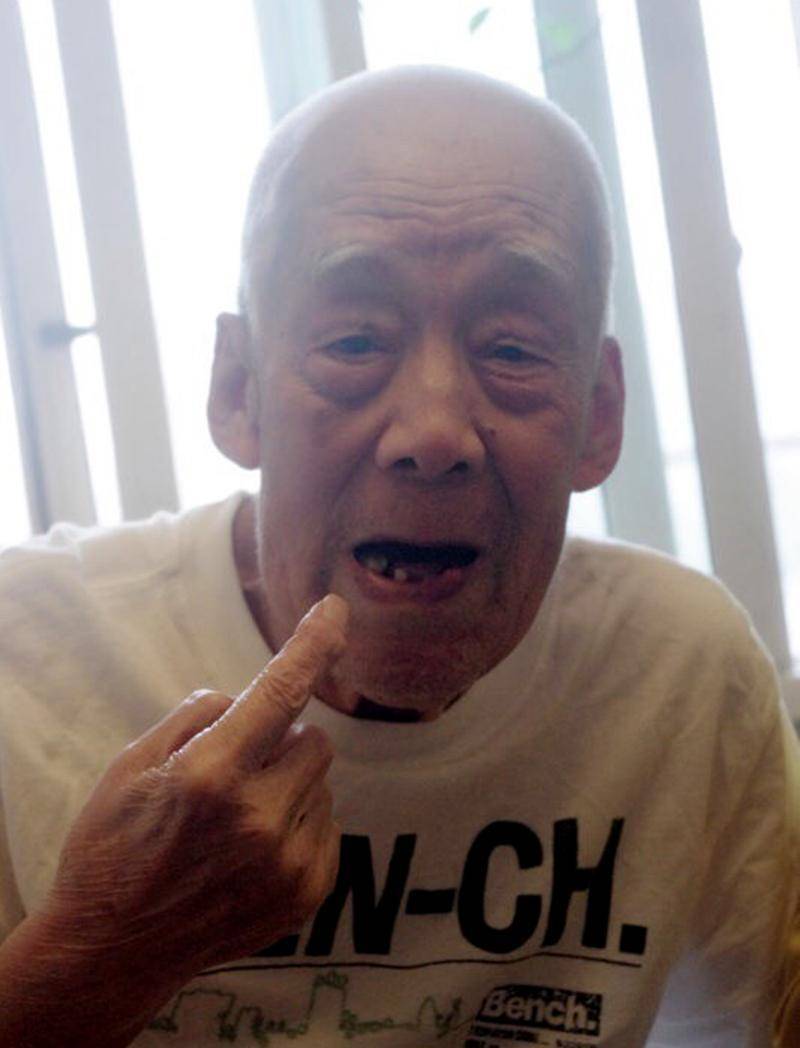 他是长影老演员,被称"特务专业户",电视版《红楼梦》中饰贾赦_李颉