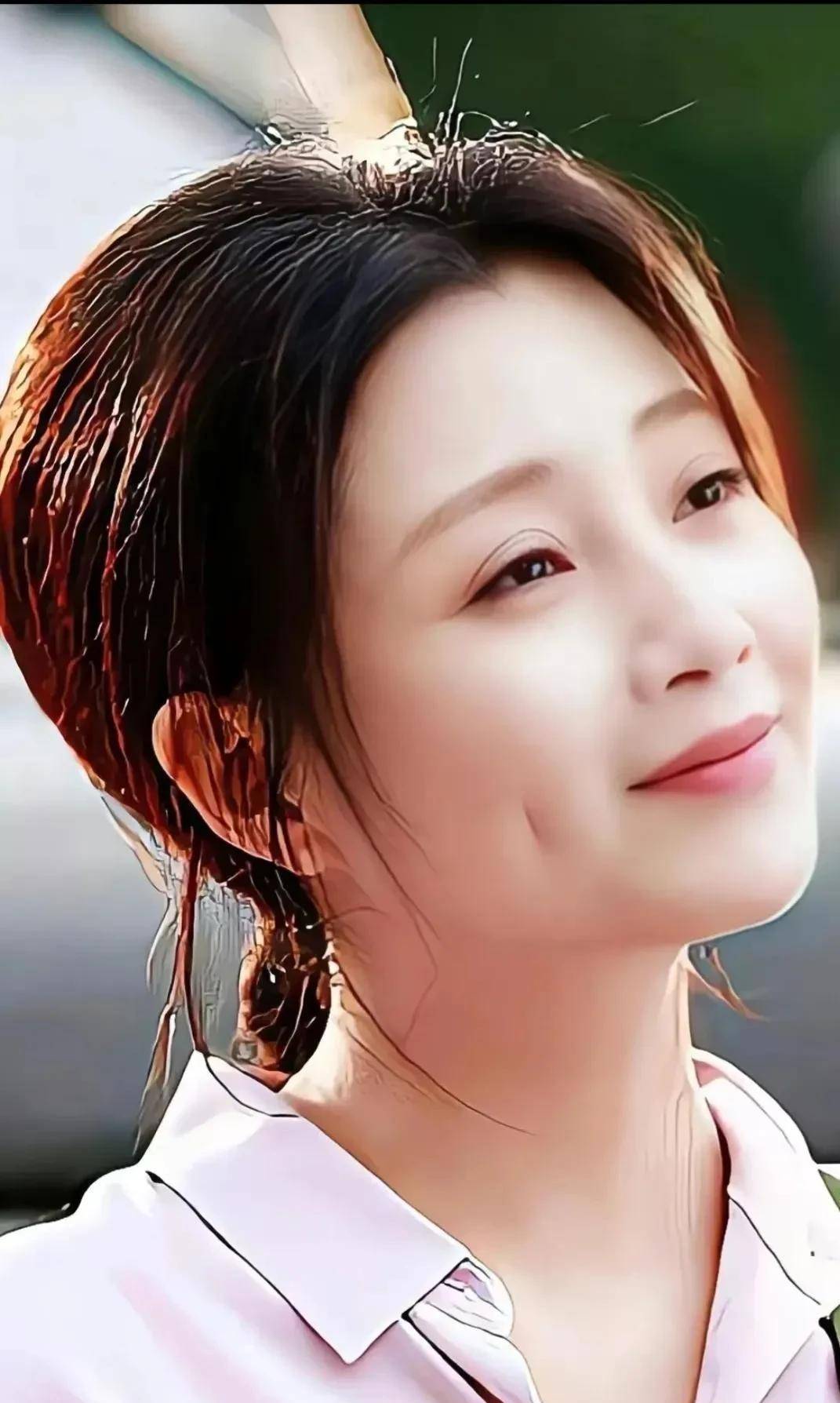 女神殷桃又出新剧了,确实是耀眼的你啊!