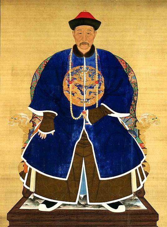 胤礽的生母是康熙帝的第一任皇后赫舍里氏.