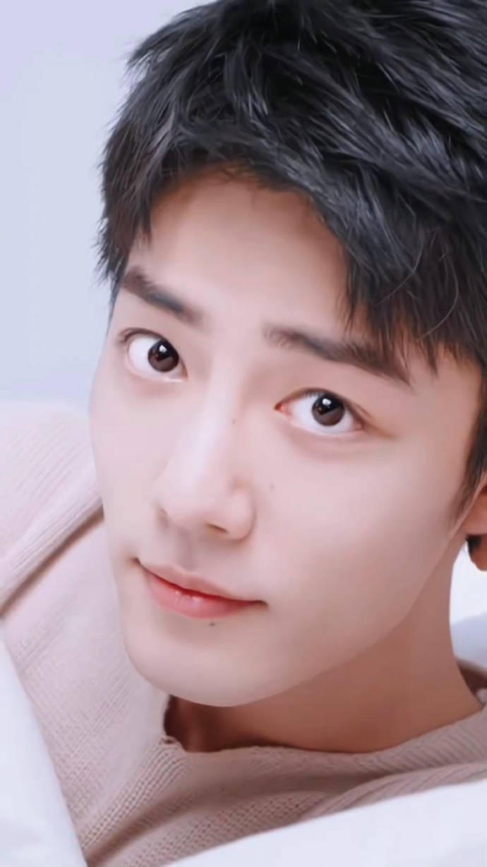 肖战少年感爆棚!三十岁宛如艺考生!网友:正气养人!_天地_阳光_正道