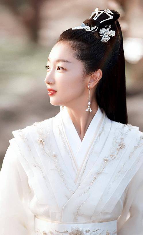 周冬雨首部古装剧定档,和许凯高甜互动超好磕,网友:最爱仙侠cp_电视