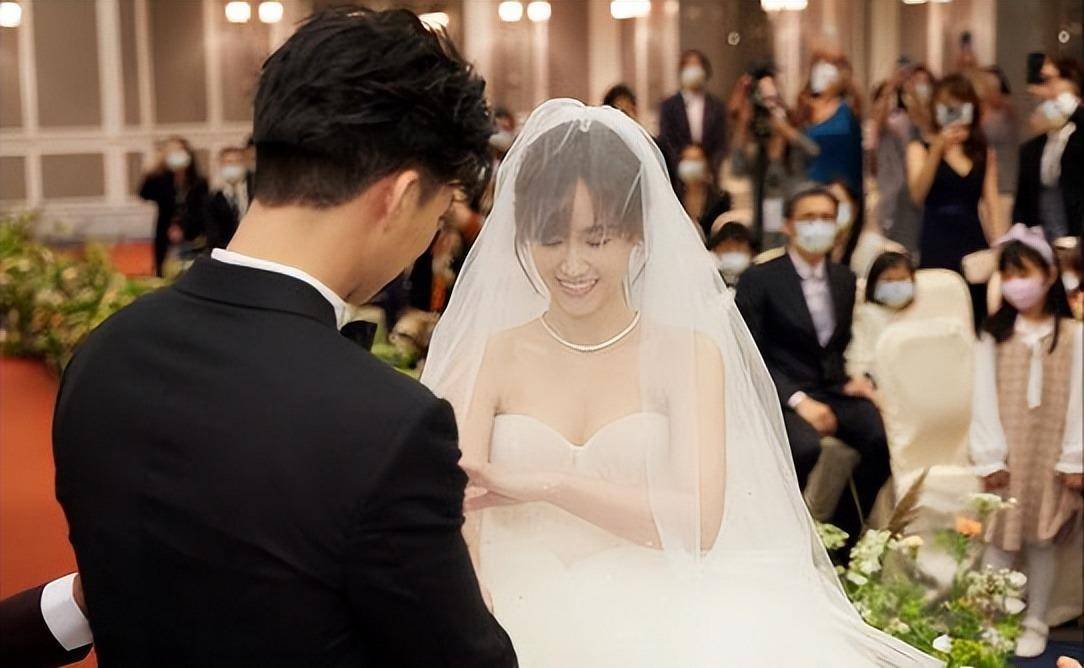 吴宗宪长女吴姗儒喜当妈!晒胎儿b超宣喜讯,圈外富豪老公身份神秘_婚礼