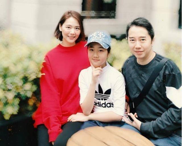 44岁柳红晒照宣布有喜,老公原来是熟悉的"他"_陈莹_生活_林心如