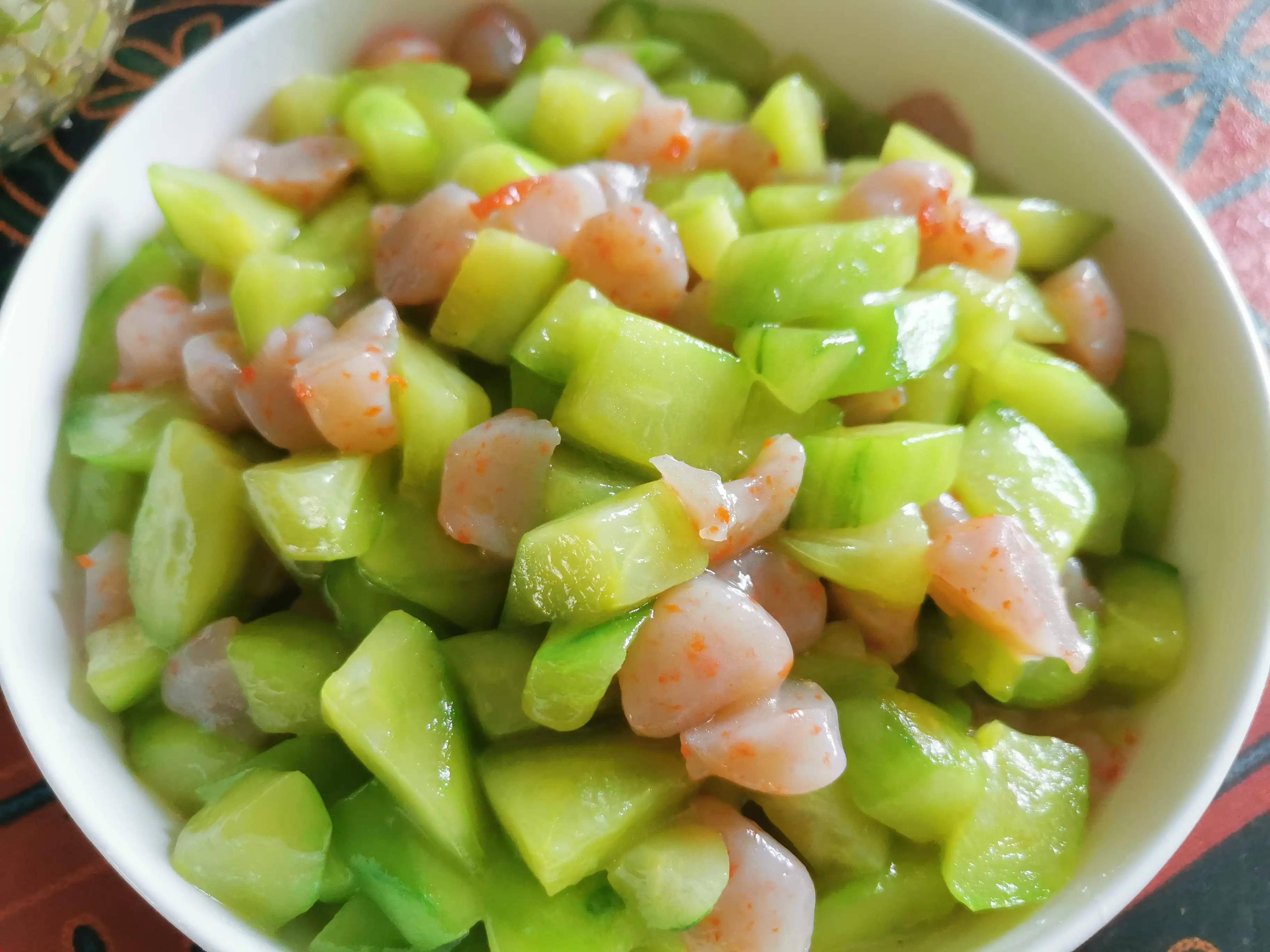 过年吃点清淡的 一道低热量小菜_虾仁_魔芋_备用