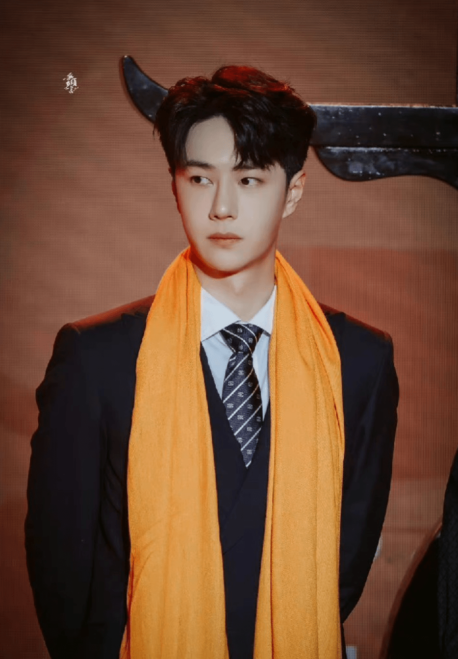 工作室否认后,爆料者将他比作李易峰_乐华_公司_股东