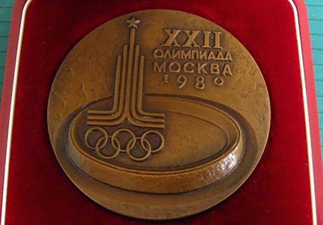 1980年莫斯科奥运会,中美等67国拒绝参加,90亿美元打水漂