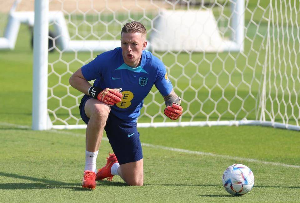 切爾西正在考察埃弗頓和英格蘭門將喬丹·皮克福德(jordan pickford)