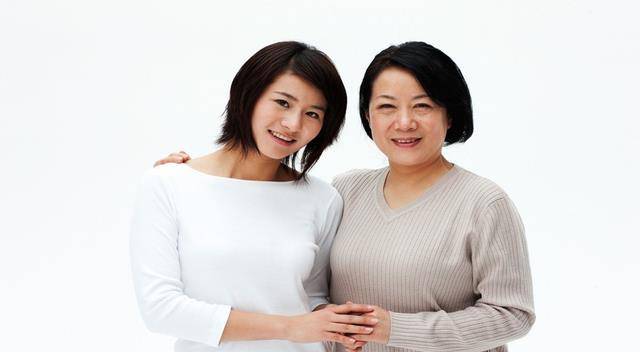 婆婆主动帮忙带娃,想让儿媳妇全职上班,宝爸却一口回绝