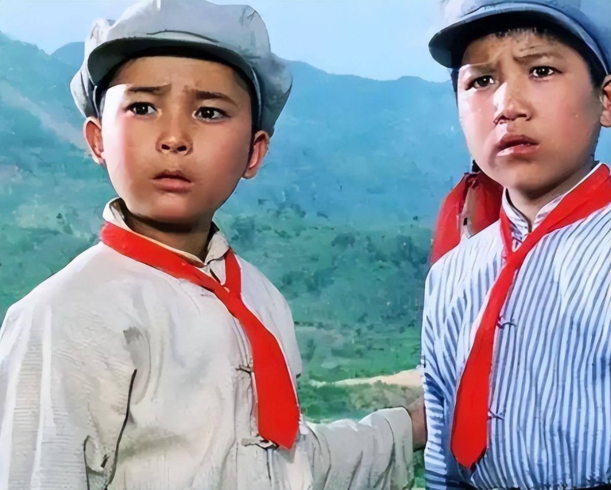 "潘冬子"祝新运:12岁走红,娶大三岁二婚妻子,如今怎么样了_表演_李俊