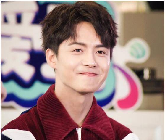 《该死的温柔》唱火13年,33岁马天宇晒近况,住宅寒酸被指毛坯房_生活