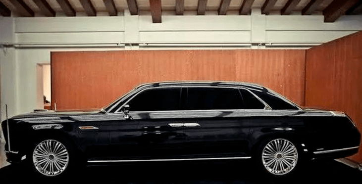 新款红旗l4曝光,外观复古,配电动对开门,或将明年上线_搜狐汽车_搜狐