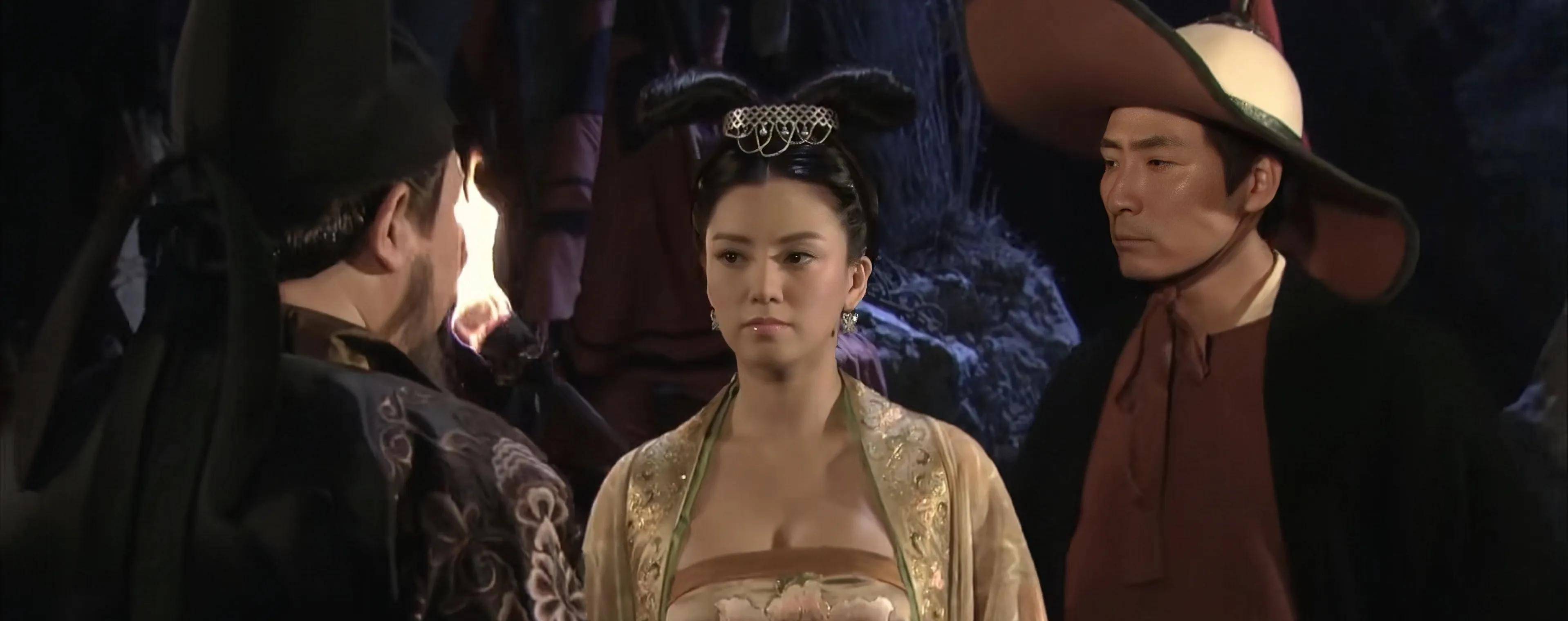 《神探狄仁杰》双美:彭丹与蒋欣,身材颜值皆为顶级美人_剧中_金木兰