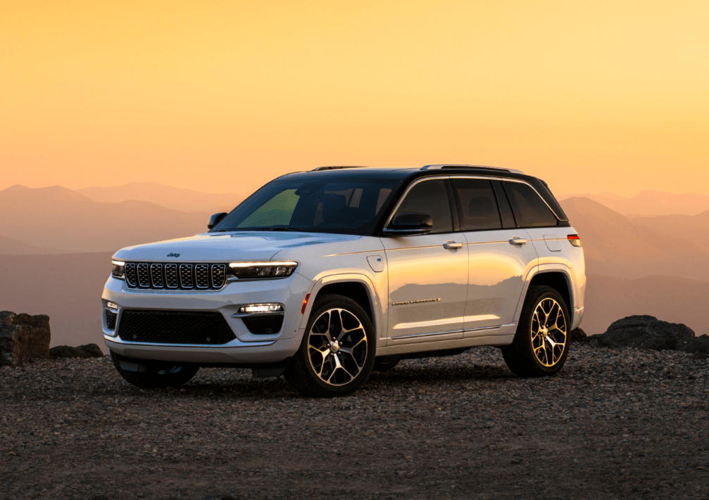 全新jeep大切诺基4xe即将开启预售;全新飞凡f7即将上市