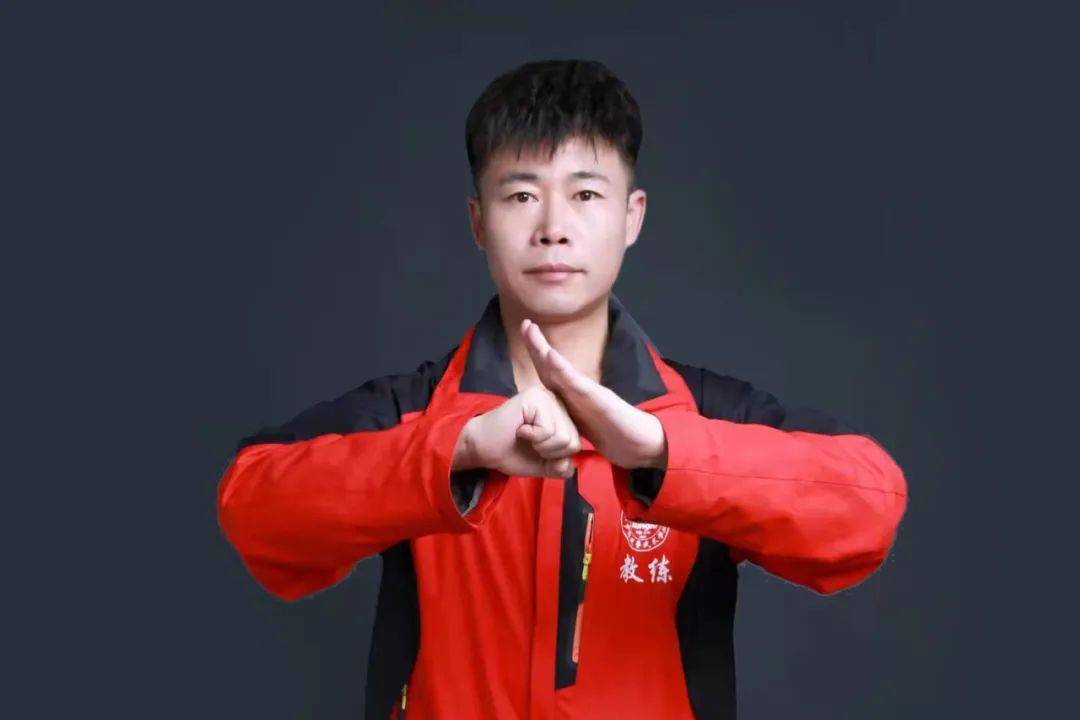 群英聚延鲁,延鲁武校优秀教练风采展示_教学_散打_套路