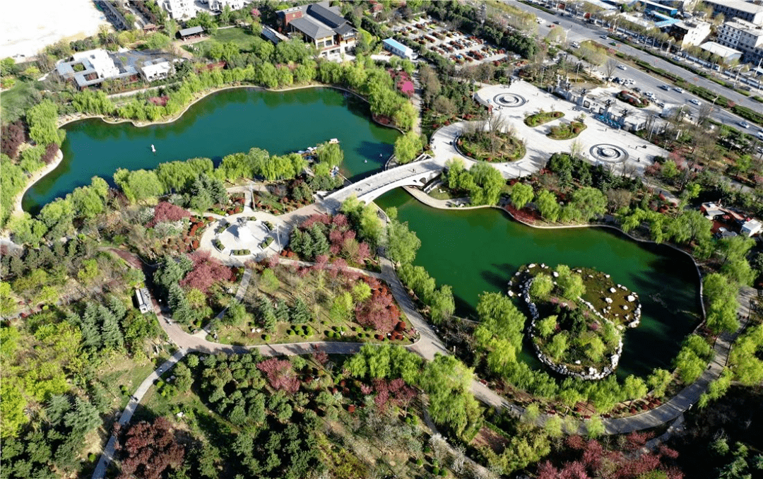 山姆會員二店相繼開建;清涼山森林公園,雁南公園,長安中央公園等城市