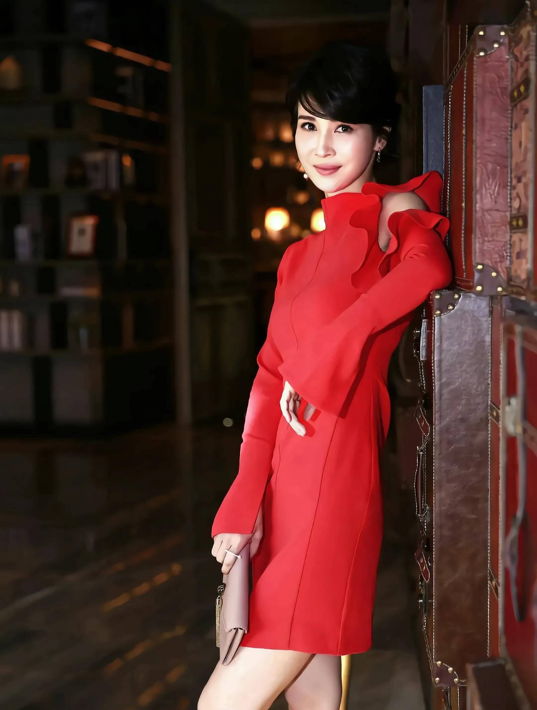 童蕾_田雨_美女