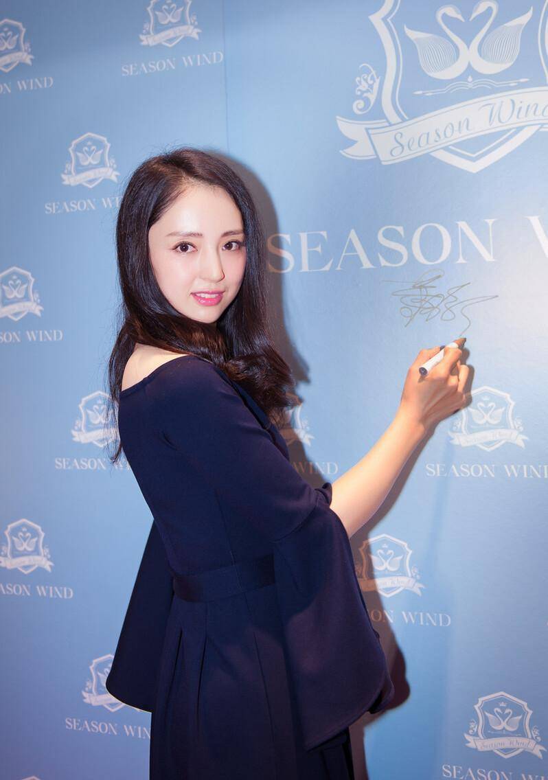 1982年11月5日出生,中国大陆女演员,黑龙江人,2002年和张元导演合作