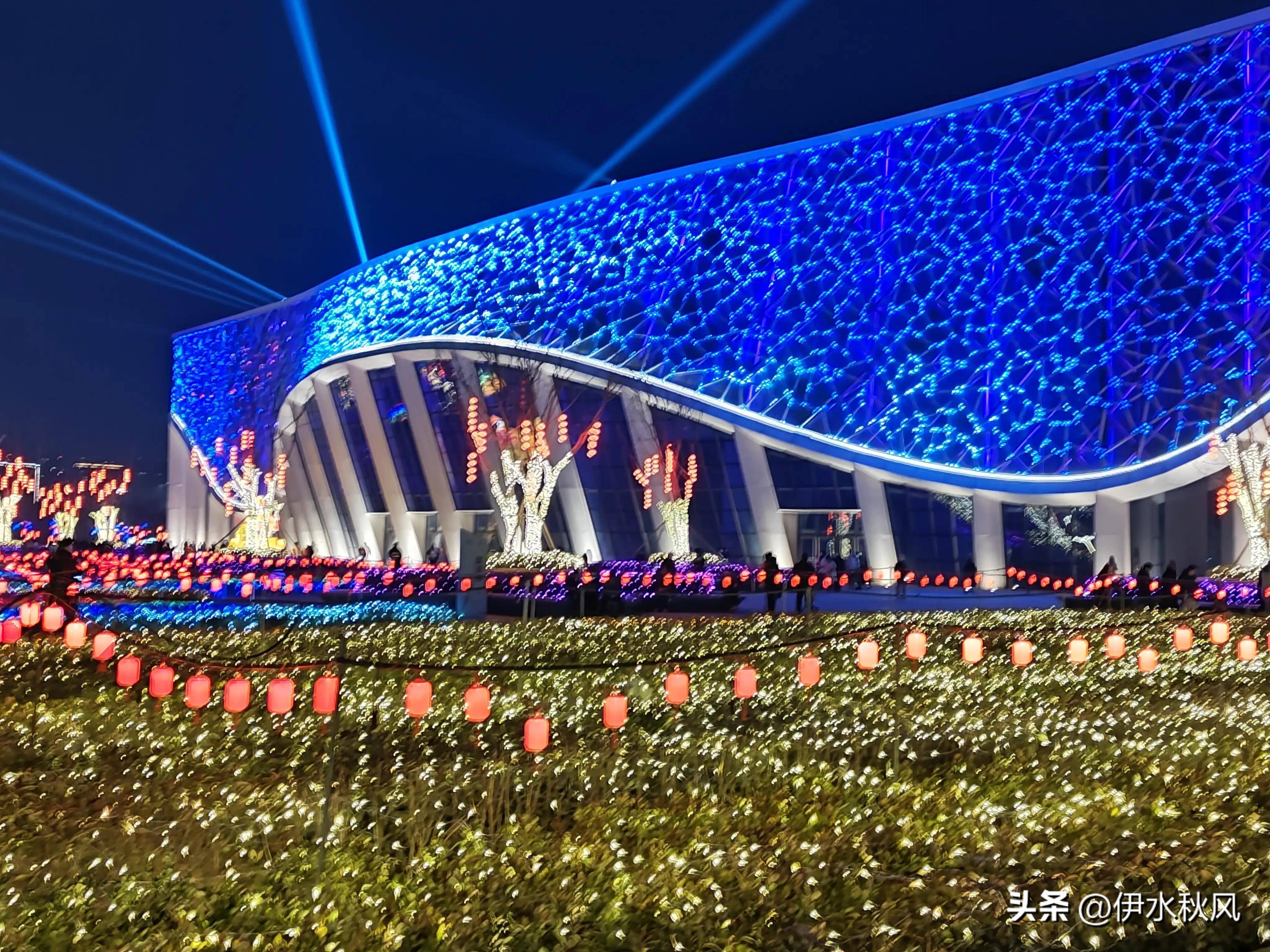 新鄉市平原體育中心,燈光璀璨,火樹銀花_美景_太平盛世_天空