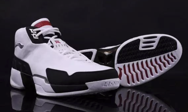 【经典球鞋】李宁·驭帅 6——"帅于表,驭于心,心法自然"_中国_设计的