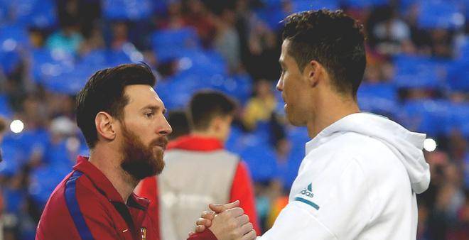 尤文主帅评价梅西:他正处在人生特殊时刻 可能遇到了心理问题_皮尔洛