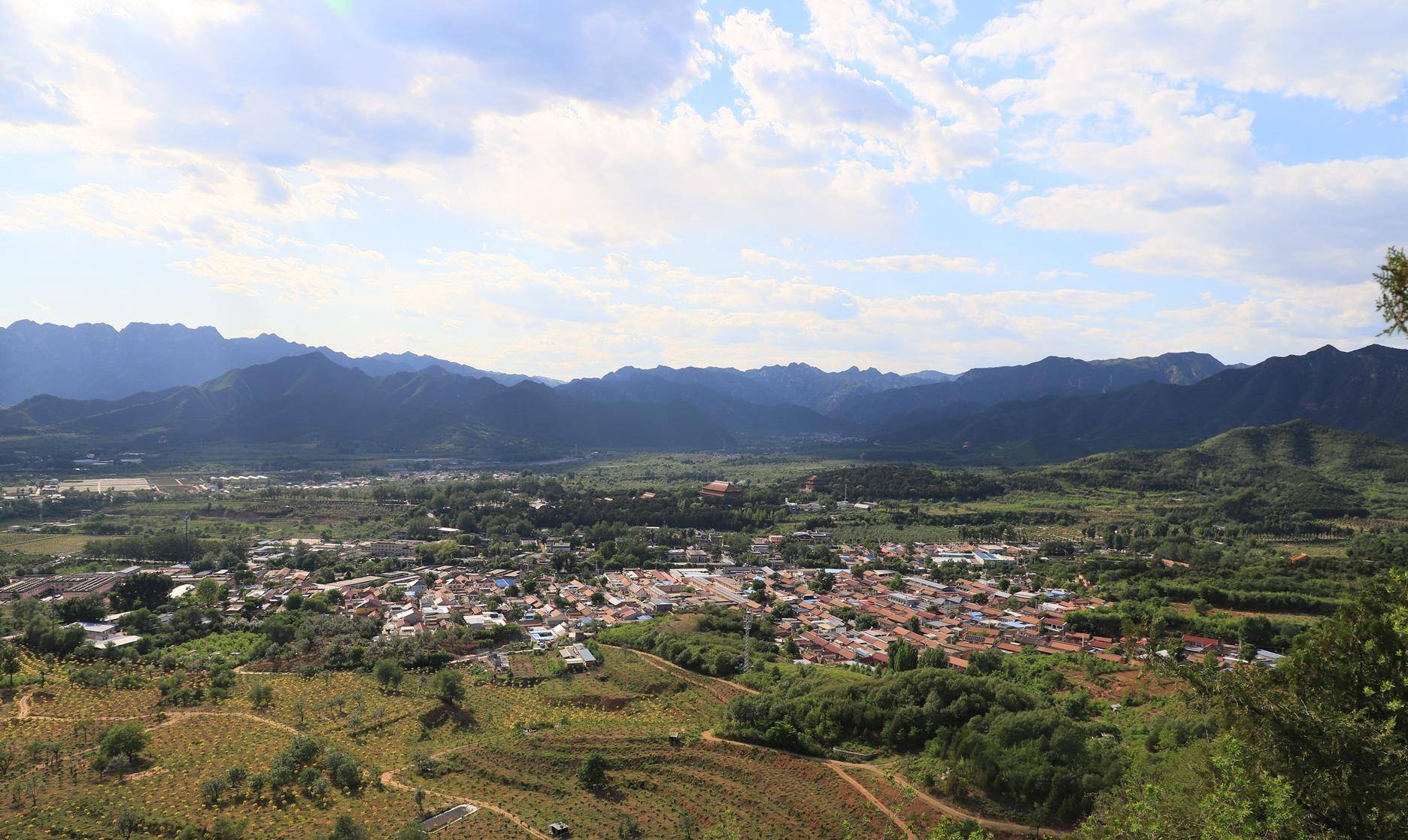 一组老照片,带你去见证-大气磅礴的十三陵_下图_碑亭_景象