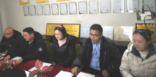 石首商务局党组书记罗志强一行赴武汉考察优靓重工 (图3)