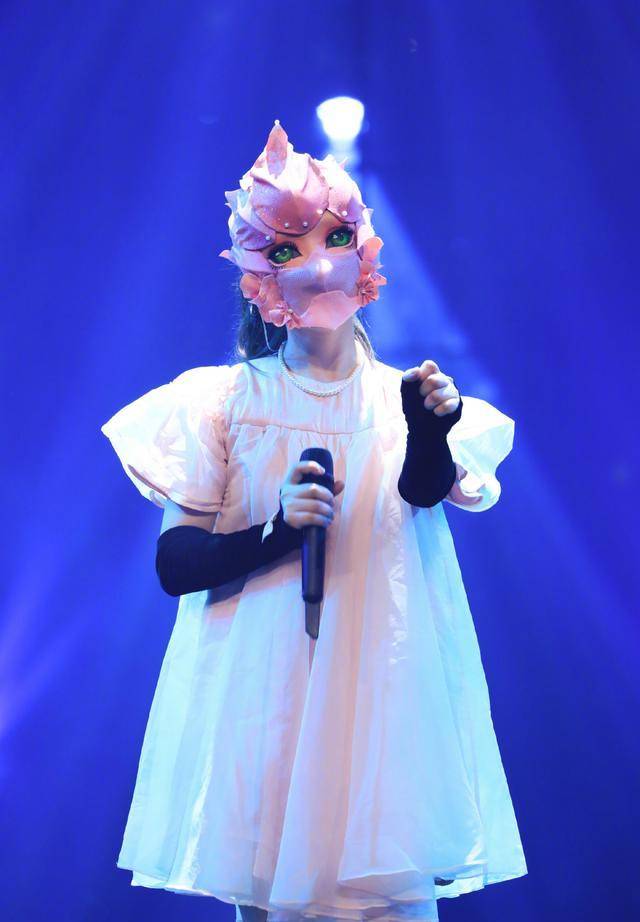 小沈阳王子异何洁刘雪婧罗琦惊艳揭面_面具_一定的_节目